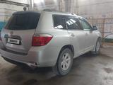 Toyota Highlander 2010 года за 10 500 000 тг. в Тараз – фото 2