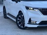 Kia Carnival 2020 года за 18 500 000 тг. в Шымкент – фото 2