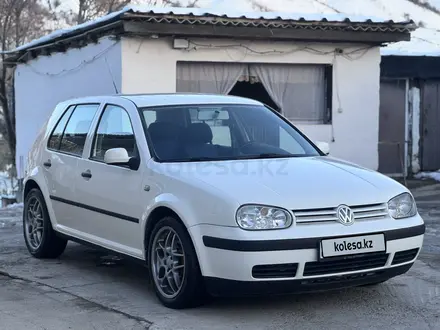 Volkswagen Golf 2002 года за 3 500 000 тг. в Алматы – фото 2