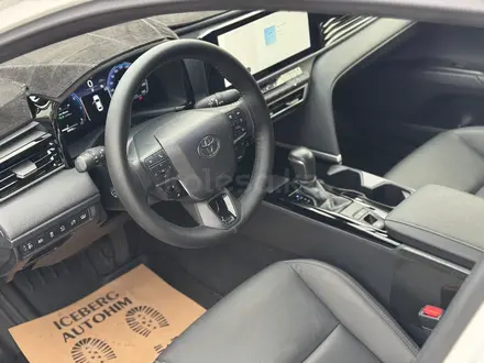 Toyota Camry 2025 года за 20 800 000 тг. в Алматы – фото 12