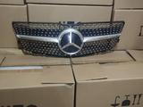 Решетка радиатора на Мерседес x204 GLK за 75 000 тг. в Алматы