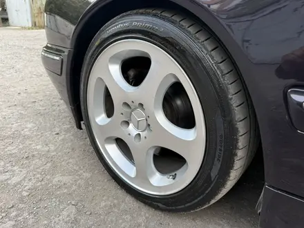 Mercedes-Benz E 280 2000 года за 3 990 000 тг. в Караганда – фото 22