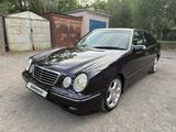 Mercedes-Benz E 280 2000 годаүшін3 990 000 тг. в Караганда – фото 2