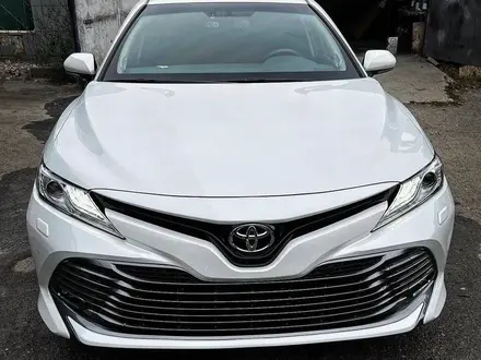 Капот + телевизор Toyota Camry 70 NEW ORIGINAL (под толщиномер) за 80 000 тг. в Алматы – фото 10