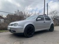 Volkswagen Golf 2002 годаүшін2 600 000 тг. в Алматы