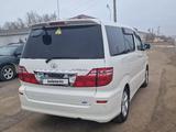 Toyota Alphard 2006 года за 7 500 000 тг. в Актау – фото 2