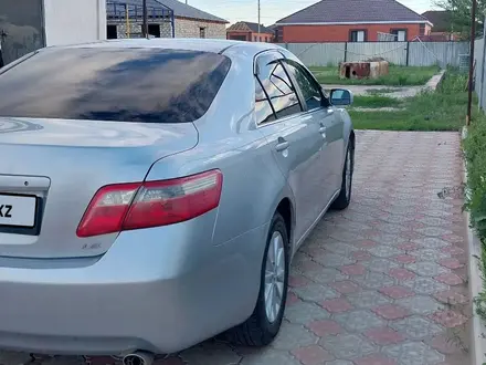 Toyota Camry 2008 года за 6 000 000 тг. в Актобе – фото 25