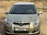 Toyota Auris 2008 года за 3 350 000 тг. в Алматы