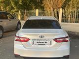Toyota Camry 2019 года за 13 500 000 тг. в Жезказган – фото 3
