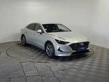Hyundai Sonata 2023 года за 11 590 000 тг. в Алматы – фото 3