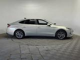 Hyundai Sonata 2023 года за 11 590 000 тг. в Алматы – фото 4