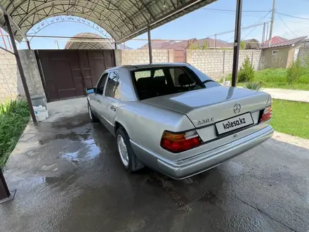 Mercedes-Benz E 230 1992 года за 1 600 000 тг. в Шымкент – фото 4