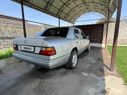 Mercedes-Benz E 230 1992 года за 1 600 000 тг. в Шымкент – фото 6