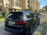 BMW X7 2023 года за 69 000 000 тг. в Алматы – фото 2