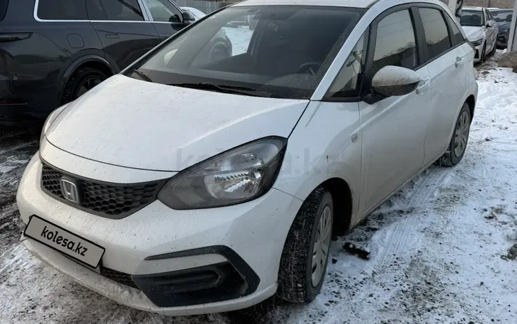 Honda Fit 2023 годаfor7 300 000 тг. в Алматы