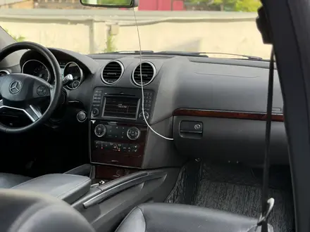 Mercedes-Benz GL 500 2009 года за 10 800 000 тг. в Алматы – фото 13