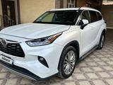 Toyota Highlander 2022 годаүшін25 900 000 тг. в Шымкент – фото 4