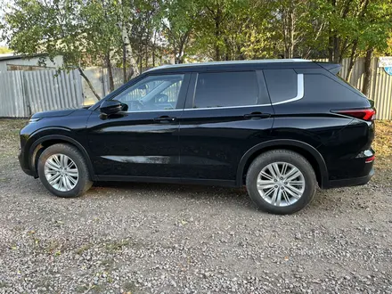 Mitsubishi Outlander 2023 года за 12 990 000 тг. в Петропавловск – фото 5