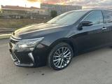 Toyota Camry 2017 года за 8 900 000 тг. в Уральск