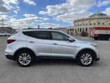 Hyundai Santa Fe 2017 года за 10 500 000 тг. в Атырау – фото 3