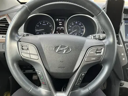 Hyundai Santa Fe 2017 года за 10 500 000 тг. в Атырау – фото 15