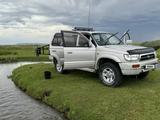 Toyota Hilux Surf 1997 годаfor3 800 000 тг. в Акжар – фото 3