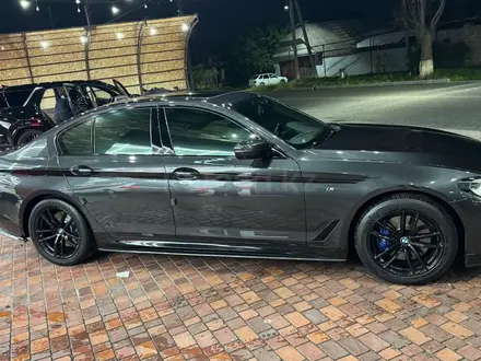 BMW 530 2017 года за 15 500 000 тг. в Шымкент – фото 3