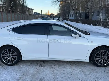 Lexus ES 250 2021 года за 26 900 000 тг. в Астана – фото 4