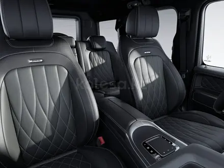 Mercedes-Benz G 63 AMG 4MATIC 2025 года за 175 950 000 тг. в Алматы – фото 13