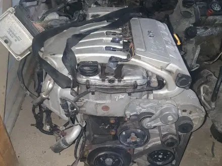 Контрактный двигатель Volkswagen Tuareg 3.2 за 700 000 тг. в Астана