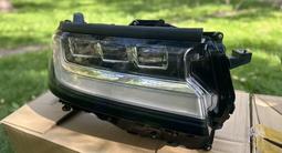Передние фары на Land Cruiser 300 от полной комплектации. за 1 500 000 тг. в Алматы – фото 3