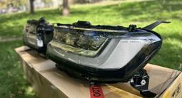 Передние фары на Land Cruiser 300 от полной комплектации. за 1 500 000 тг. в Алматы