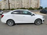 Chevrolet Aveo 2014 года за 4 200 000 тг. в Актау – фото 3