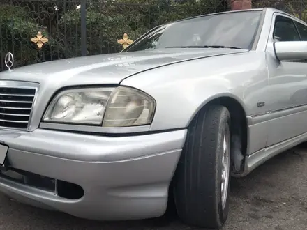 Mercedes-Benz C 280 1999 года за 3 500 000 тг. в Алматы – фото 12