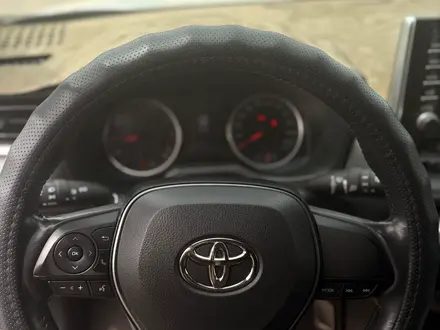 Toyota RAV4 2021 года за 14 800 000 тг. в Актобе – фото 6