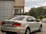 Volkswagen Jetta 2014 годаүшін5 275 714 тг. в Алматы – фото 2
