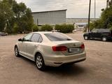 Volkswagen Jetta 2014 года за 4 500 000 тг. в Алматы – фото 4