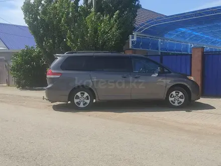 Toyota Sienna 2013 года за 7 000 000 тг. в Актобе