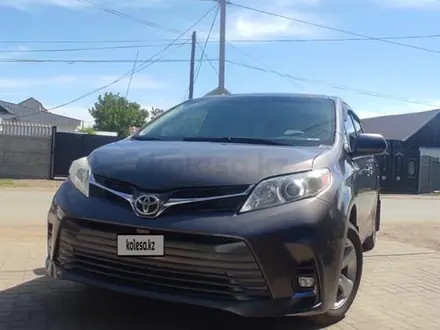 Toyota Sienna 2013 года за 7 000 000 тг. в Актобе – фото 2