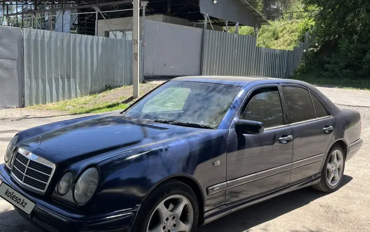 Mercedes-Benz E 280 1997 года за 2 000 000 тг. в Алматы
