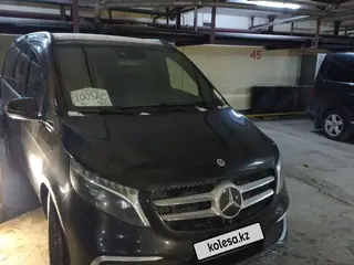 Mercedes-Benz V-Class, 2023