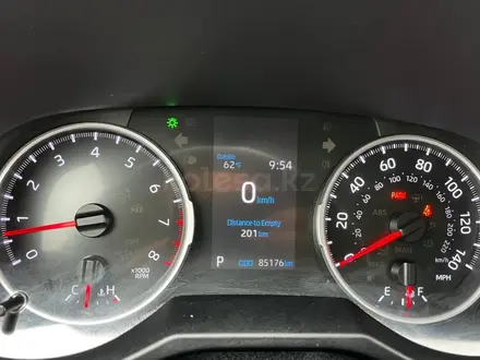 Toyota RAV4 2020 года за 14 900 000 тг. в Актау – фото 12