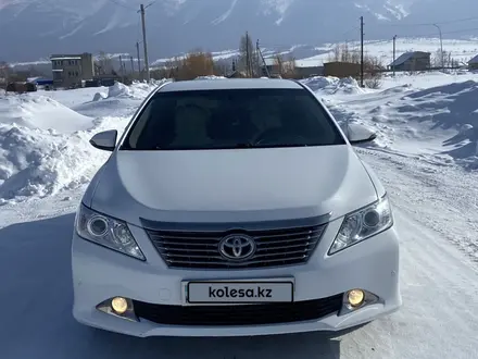 Toyota Camry 2013 года за 9 300 000 тг. в Усть-Каменогорск