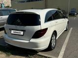Mercedes-Benz R 350 2007 годаfor4 400 000 тг. в Алматы – фото 3
