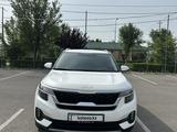 Kia Seltos 2022 года за 10 658 000 тг. в Шымкент – фото 3