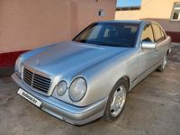 Mercedes-Benz E 230 1996 года за 3 200 000 тг. в Шымкент