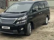 Toyota Vellfire, 2010