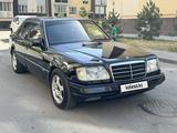 Mercedes-Benz E 220 1995 года за 1 550 000 тг. в Алматы