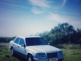 Mercedes-Benz E 220 1993 годаүшін2 500 000 тг. в Жетысай