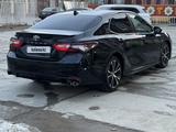 Toyota Camry 2019 года за 11 500 000 тг. в Кызылорда – фото 4
